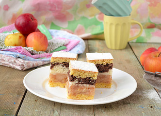apple pie in two-color biscuit