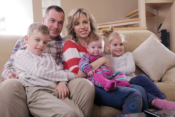 Obraz premium happy young family at home