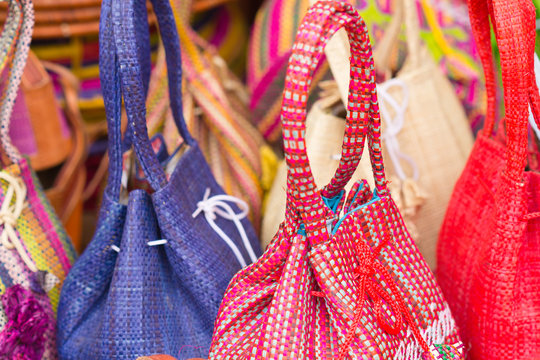 sacs à main, artisanat malgache
