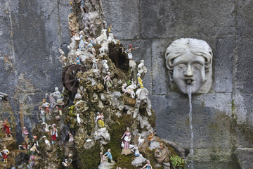 Amalfi creche and fountain