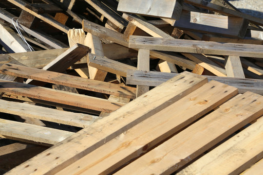 wooden pallets highly flammable