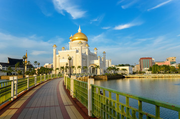 Naklejka na ściany i meble Sultan Omar Ali Saifuddin mosque, Brunei