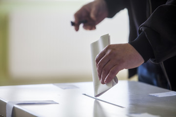 Voting hand