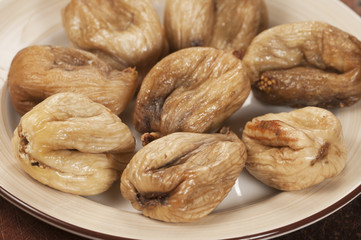 Sun dried figs