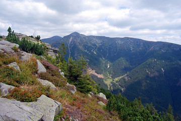 Fototapeta na wymiar Bystra peak