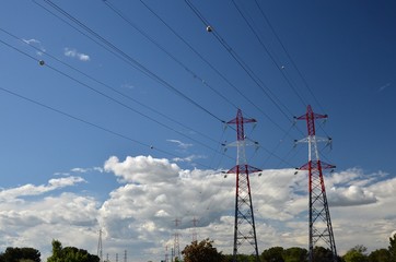 LIGNE ELECTRIQUE A HAUTE TENSION