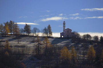 la chiesetta di montagna