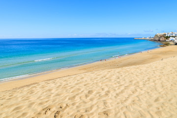 Fototapeta na wymiar Morro Jable sandy beach on coast of Fuerteventura island