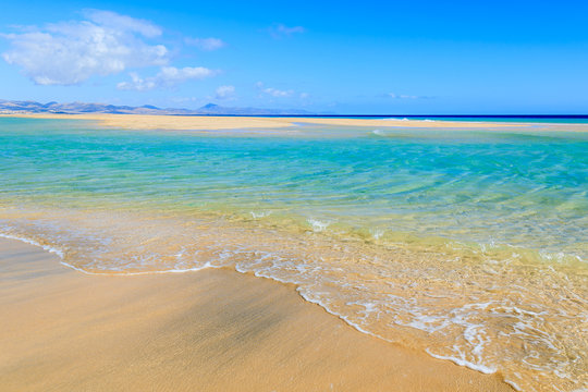 Turquoise sea water on Sotavento beach, Fuerteventura island