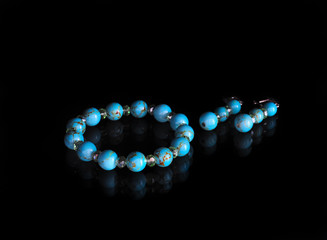 Bracelet and earrings made of semiprecious stones