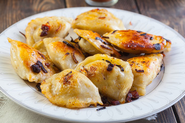 Fried dumplings with meat