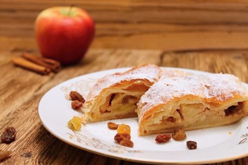 Apple strudel