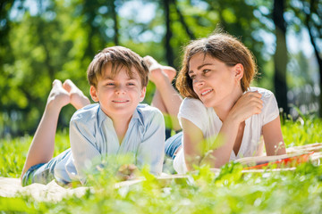 Fototapeta premium Family at park