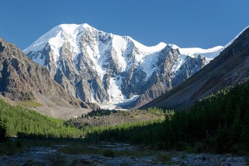 Naklejka na ściany i meble Maashey-Bash Peak in Altai Mountains, Siberia, Russia