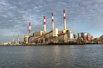 Fototapeta na wymiar Ravenswood Generating Station, New York