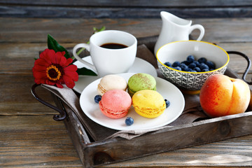 coffee and sweet macaroon