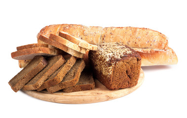 Bread from rye and wheat flour of rough grinding