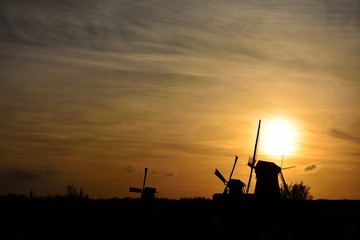 Fototapeta na wymiar The World Heritage Kinderdijk Windmill in the Netherlands