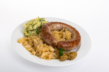 Bratwurstring auf Kohlbeet