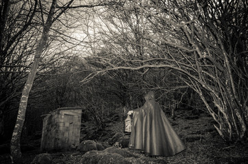 Oscura presenza nel bosco © Buffy1982