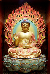 Fototapeta premium The Lord Buddha in Chinese Buddha Tooth Relic Temple,Singapore