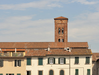 View over Italian town Lucca with typical terracotta roofs