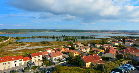 fos sur mer  , étang