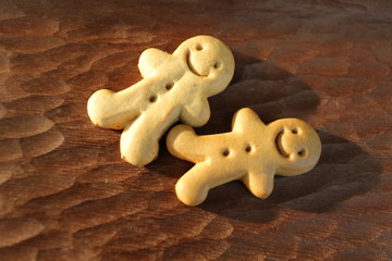 Weihnachten, backen, Plätzchen, Lebkuchenmännchen