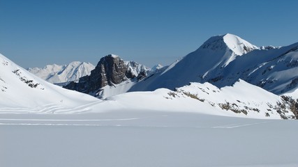 Scenery on the Glacier De Diablerets, peaks