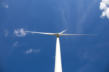 Wind-Turbine