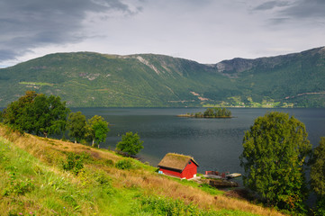 Little House on the Lake