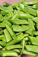 Sliced raw green beans © Arena Photo UK