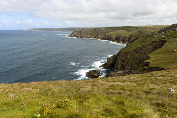 Fototapeta na wymiar sea coastline at Land End, Cornwall