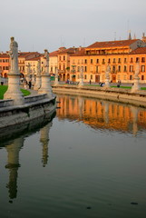 Fototapeta na wymiar Prato della Valle in Padova