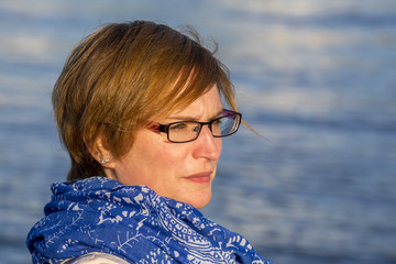 Frau am Meer