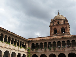 Fototapeta premium Cuzco, Cloitre de l'église Santo Domingo, Pérou