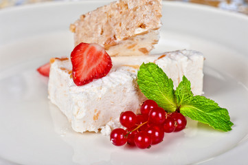 cream berries dessert