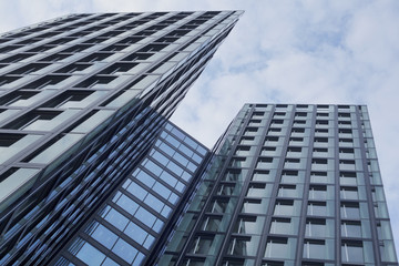 Fassade eines modernen Wohngebäudes in Hamburg, Deutschland