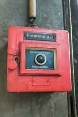 Lost Place DDR Feuermelder 01