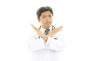 禁止の意思表示をする医師