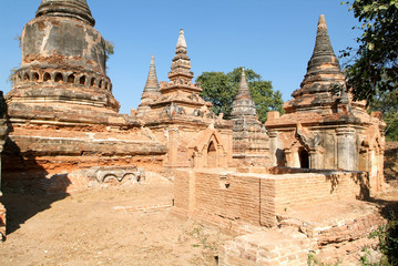 Fototapeta premium The ruins of the Bagaya Monastery in the ancient city of Innwa (