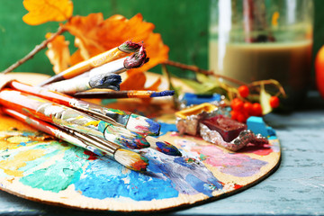 Obraz premium Beautiful still life with professional art materials, close up
