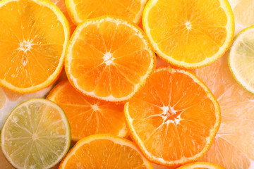 Oranges and sweetie close up