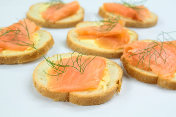 canapés au saumon fumé