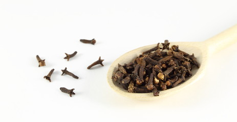 Cloves