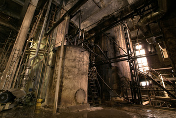 Fototapeta na wymiar Old abandoned factory