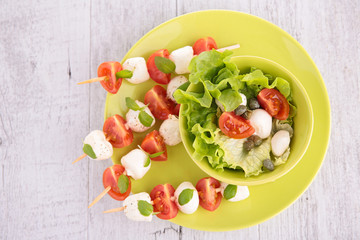 salad with tomato and mozzarella