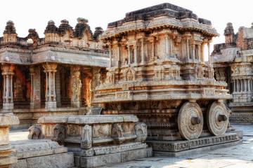 Fototapeta premium stone chariot in Hampi
