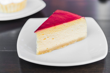 Strawberry cheese cakes