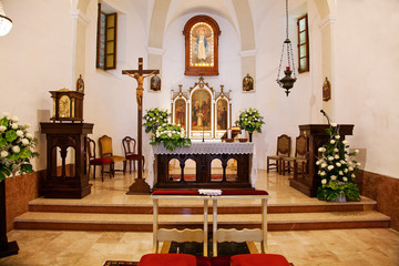 Fototapeta na wymiar Catholic church interior in Piedmont (Moncucco, Santo Stefano Be